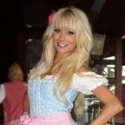 Mia Julia Brückner