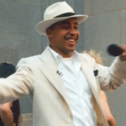 Lou Bega