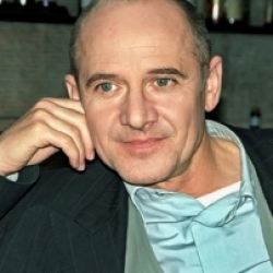 Ulrich Mühe
