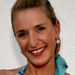 Stefanie Hertel